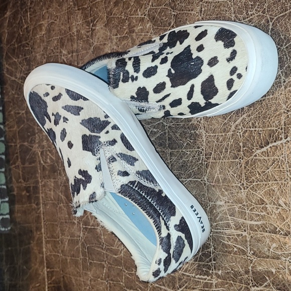 SeaVees Hawthorne Slip On Cow Print Sneakers.  Size 7 Womens. - Picture 1 of 8